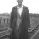 Cor Tol gefotografeerd op het station Barneveld-Voorthuizen  op 8 juli 1944, de dag van z'n vrijlating uit het kamp