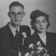 Klaas Foekema en Toos Melis op hun trouwdag 19 augustus 1943.